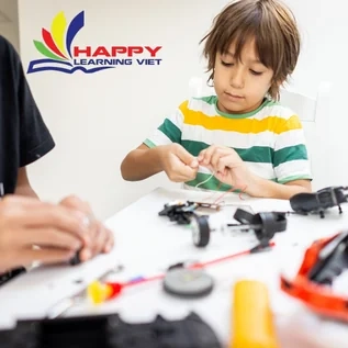 Robotics Cho Bé 4+: Biến Trí Tưởng Tượng Thành Những Cỗ Máy Thông Minh