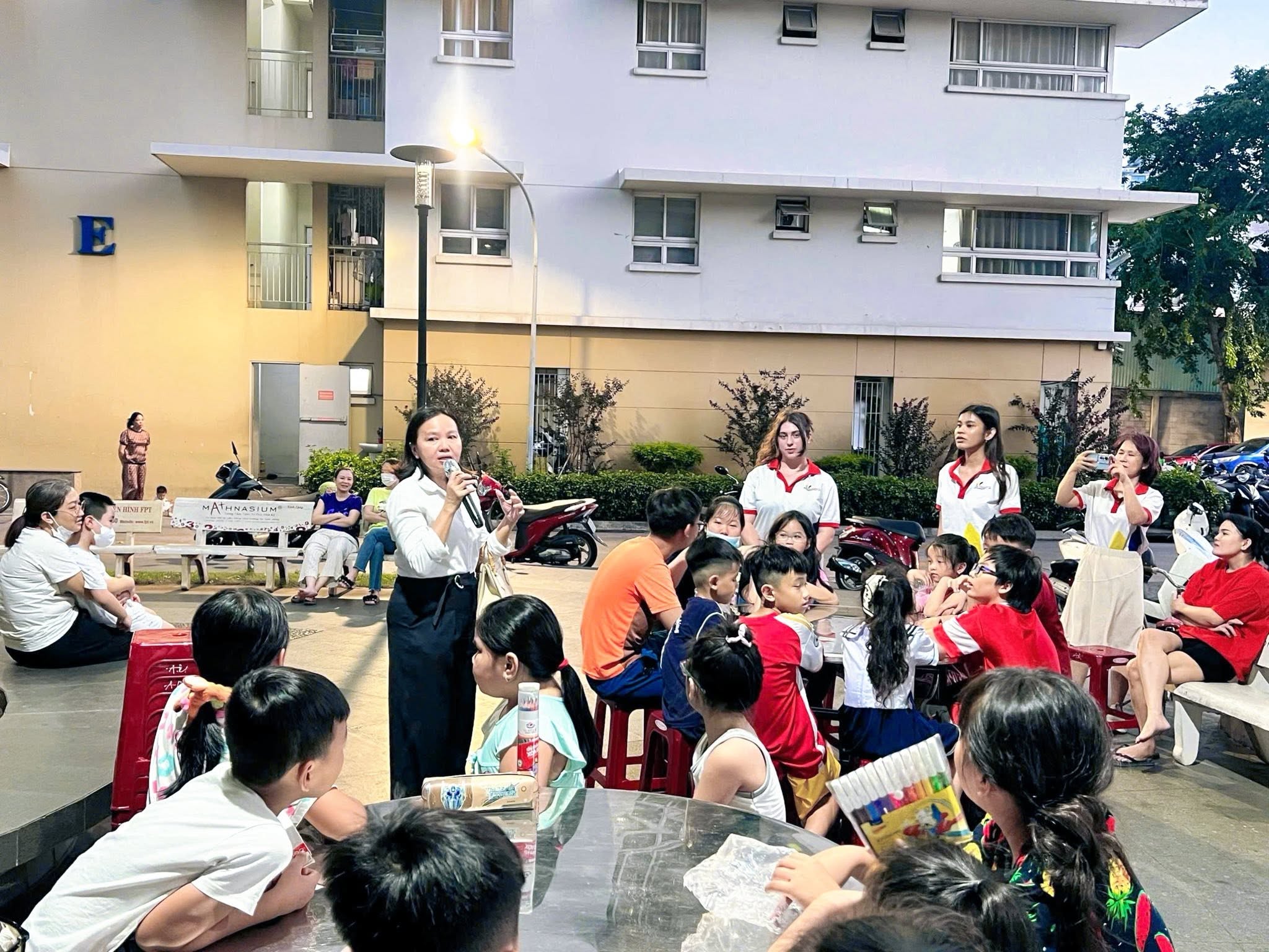 Lộ trình phát triển toàn diện ngoài ngôn ngữ Hán ngữ